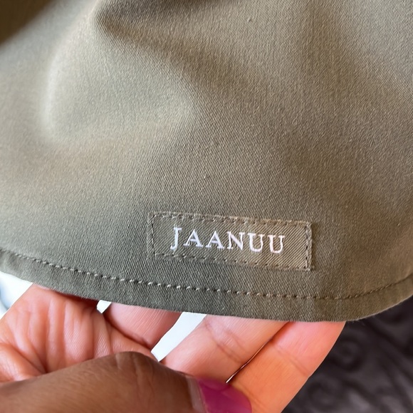 Jaanuu peplum scrub top - Picture 5 of 6